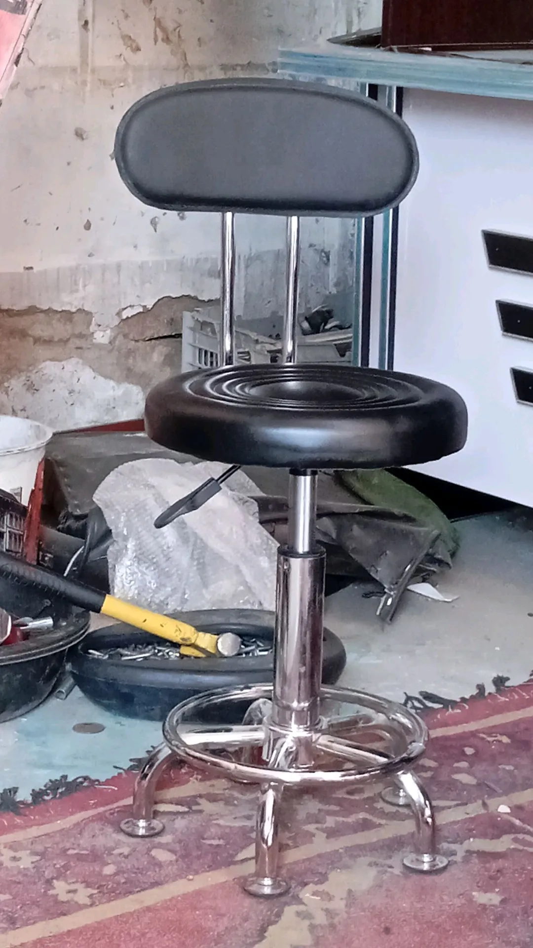 stool