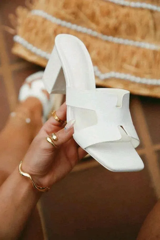 *Product Name*: White Rexine Heels for Women, Size 6-11, Stylish & Durable
*Product Description*: These elegant white rexine heels are the perfect choice for any Pakistani woman looking to add a touch of sophistication to her wardrobe. Designed for both c