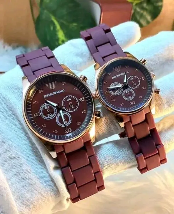 *Product Name*: Unisex Chronograph Watches Black Stainless Steel

*Product Details*:Material: Stainless Steel
Pattern: Plain Strap
Gender: *Women, Men* 
Watch Case Shape: Round
Display Format: 12-Hour Format
Product Feature: Movement: Quartz, Water Resist
