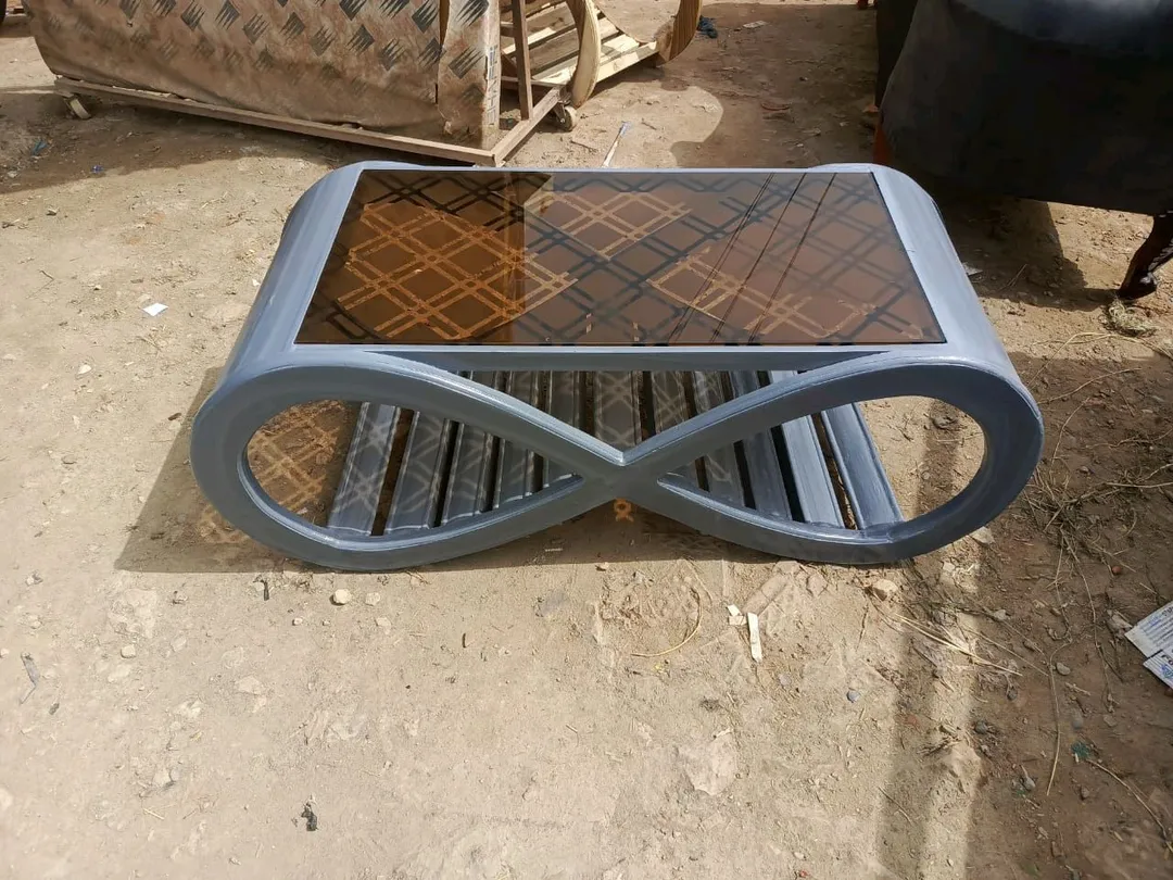 خوبصورت میز برائے فروخت — 16500 روپے