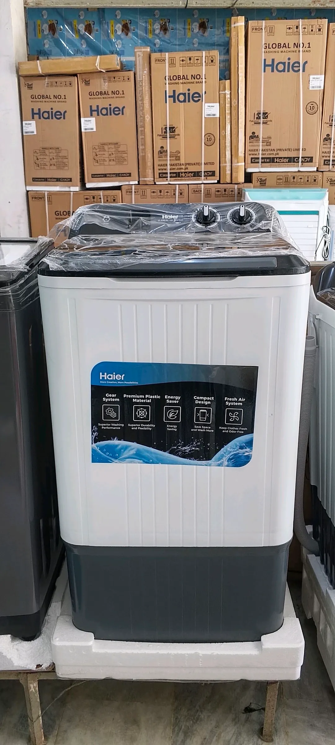 Haier washing machin brand   10 sall granti