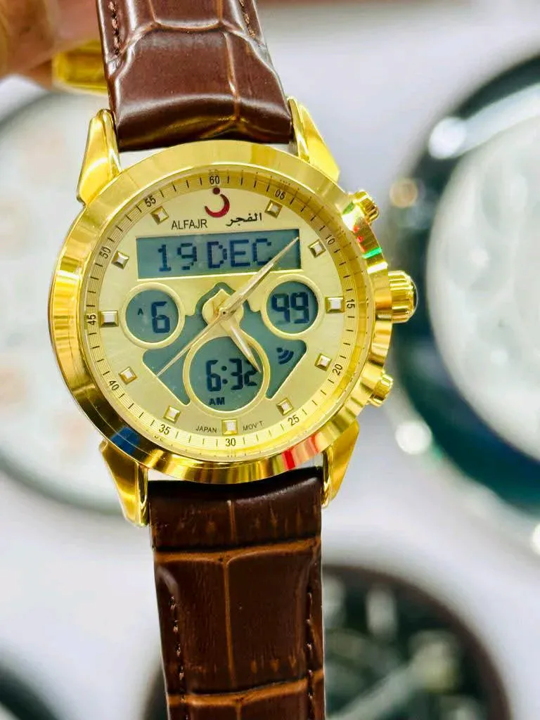Alfajr EDIFICE ANALOG WITH DIGITAL DISPLAY PREMIUM QUALITY
*Product Description*: 
*Product Details*:Material: Leather
Pattern: Plain Strap
Gender: Men's
Watch Case Shape: Round
Display Format: 12-Hour Format
Product Feature: Imported Quality, Reliable Ti