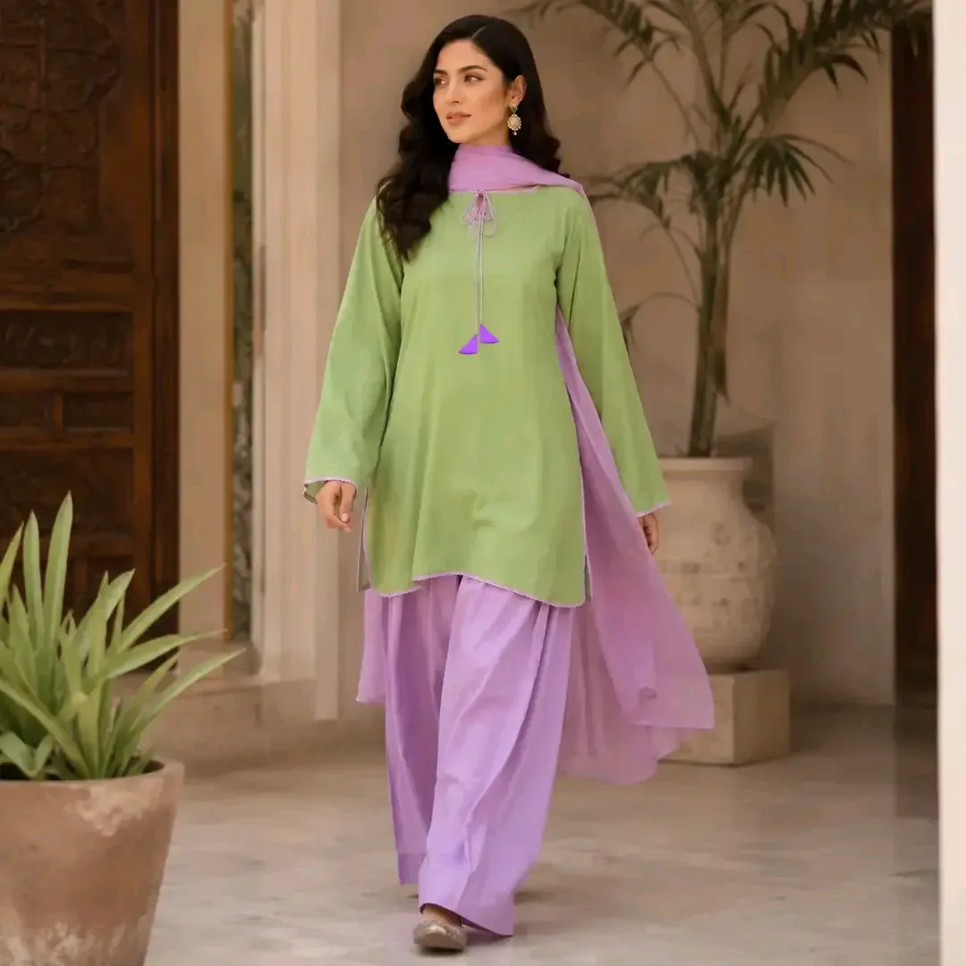 3 Pcs Women’s Stitched Cotton Plain
*Product Description*: 
*Product Details*:Fabric: Cotton
Pattern: Plain
Shirt: Plain
Neck Type: Plain
Daman: Plain
Back: Plain
Trouser: Plain
Dupatta: Plain
Available Sizes: Medium
Number Of Pieces: 3 Pcs
Package Includ