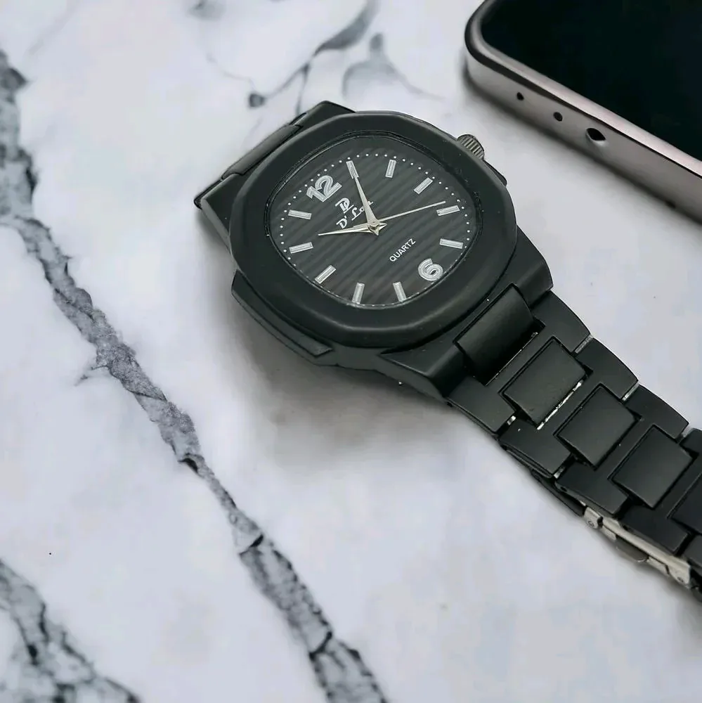 Stylish Black Men's Wrist Watch