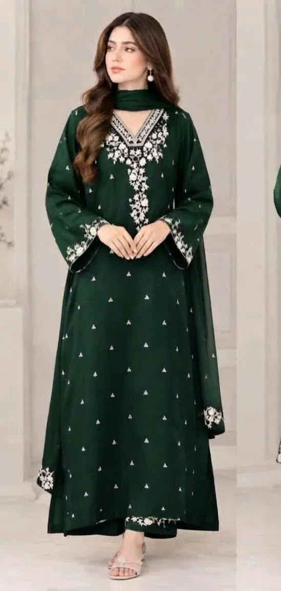 Pezwan Premium Dhanak Embroidered 3PC Winter Suit 2026-27 | Elaf Textile Mill | Code 3***A